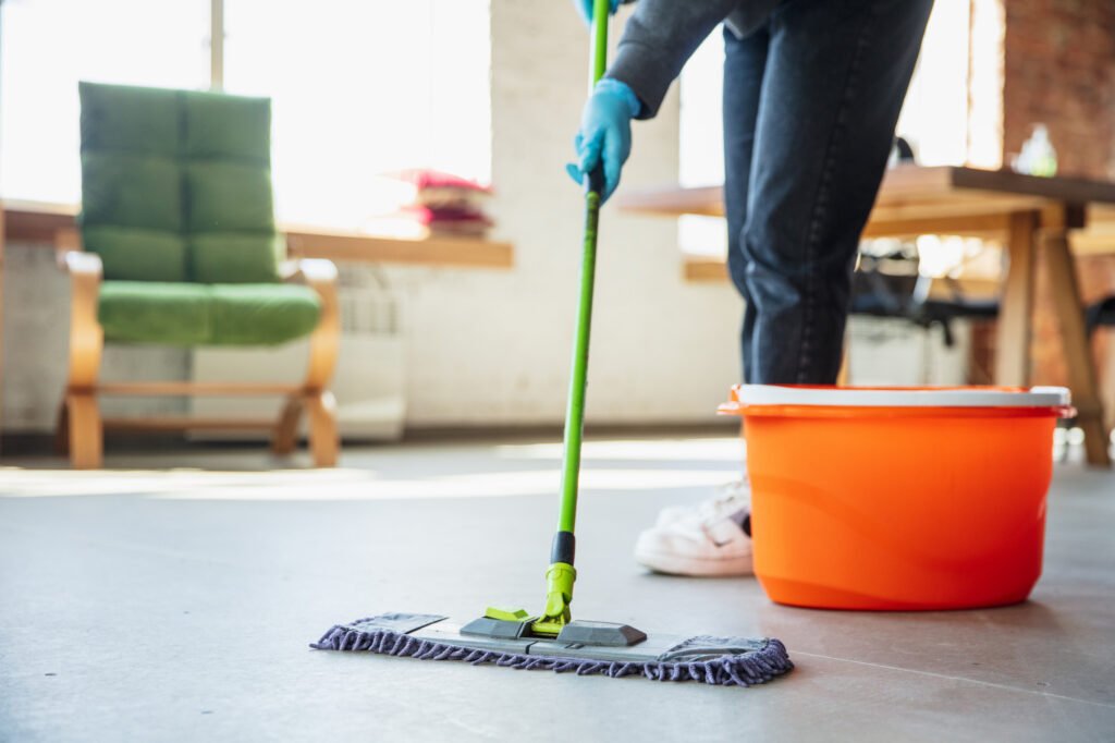 Reinigungsunternehmen FrischGlanz, Büroreinigung, Sauberkeit